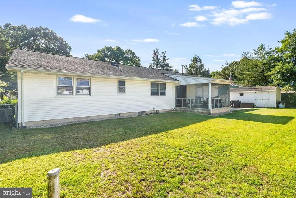 Photo of 38 PINEHURST DRIVE
