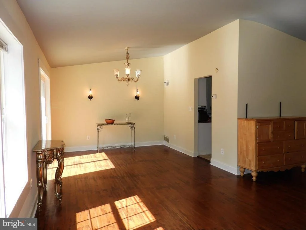Photo of 10127 BROCK DRIVE