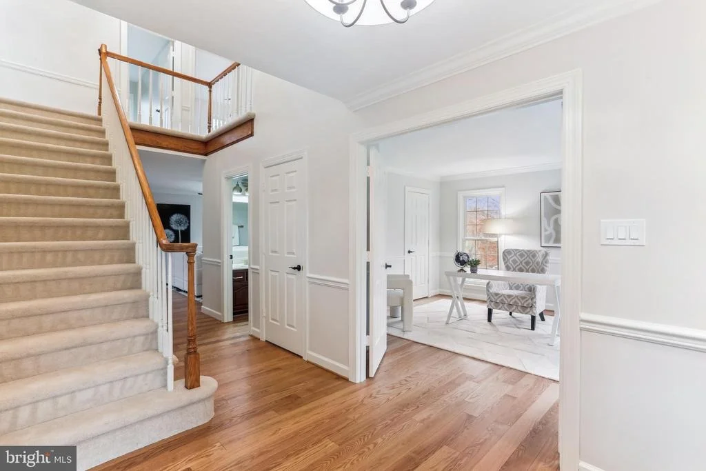 Photo of 9409 THORNEDIKE DRIVE