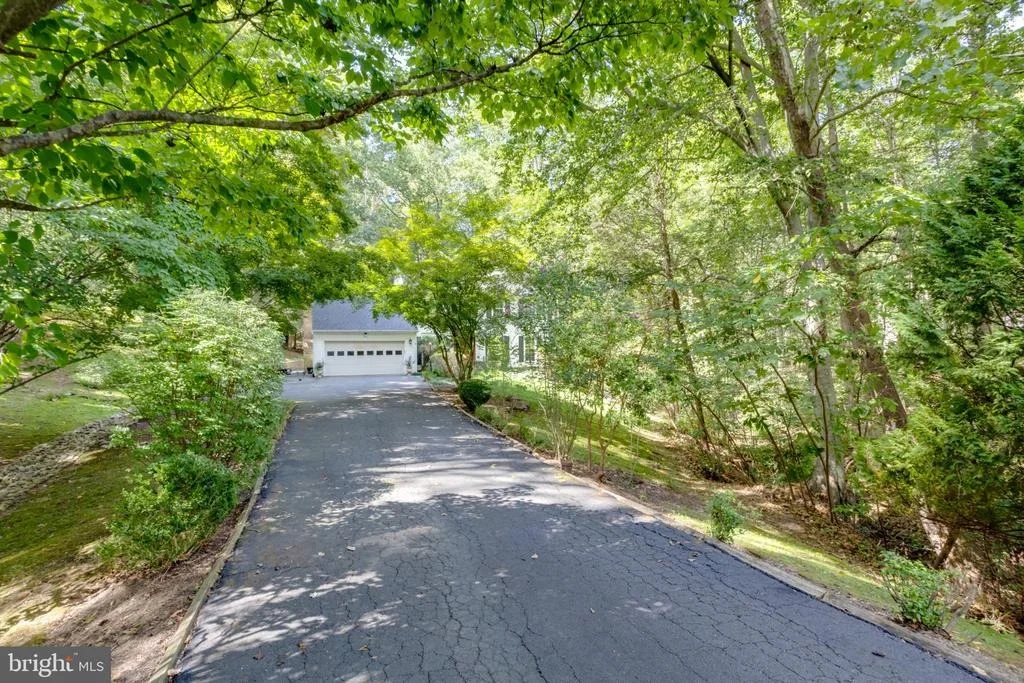 Photo of 11154 STONEBROOK DRIVE