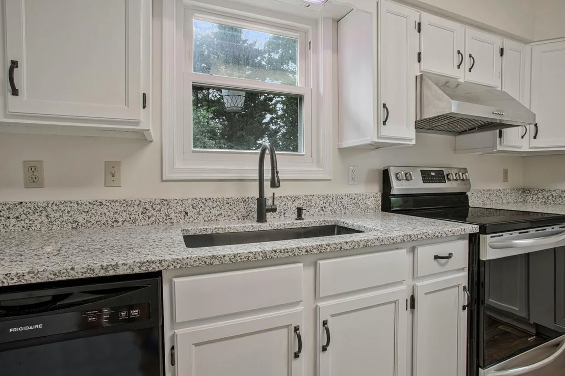Photo of 8070 NURSERY ROAD