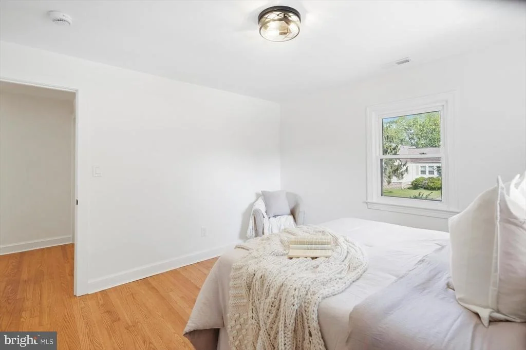 Photo of 9424 COLESVILLE ROAD
