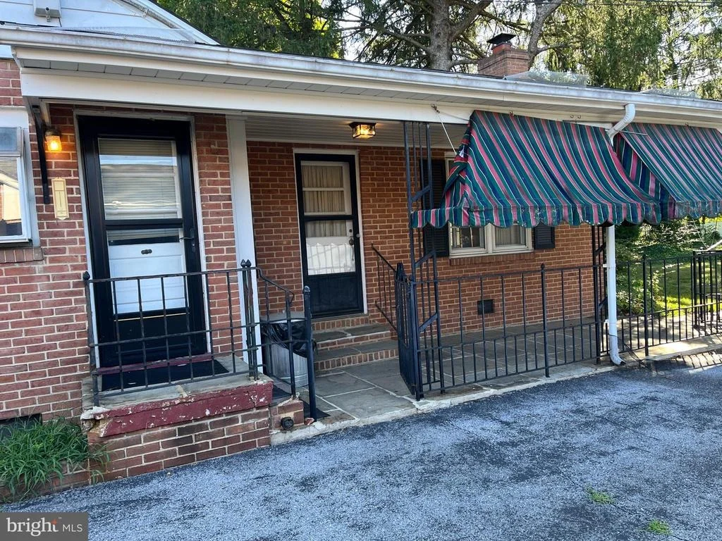 Photo of 604 GRANT PLACE