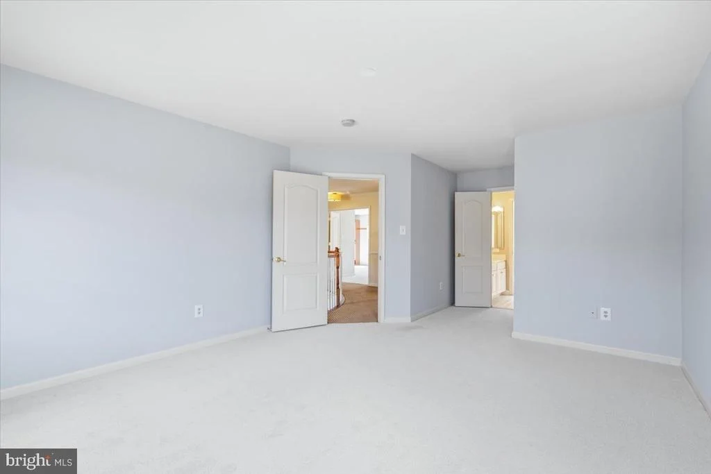 Photo of 12827 DOE LANE