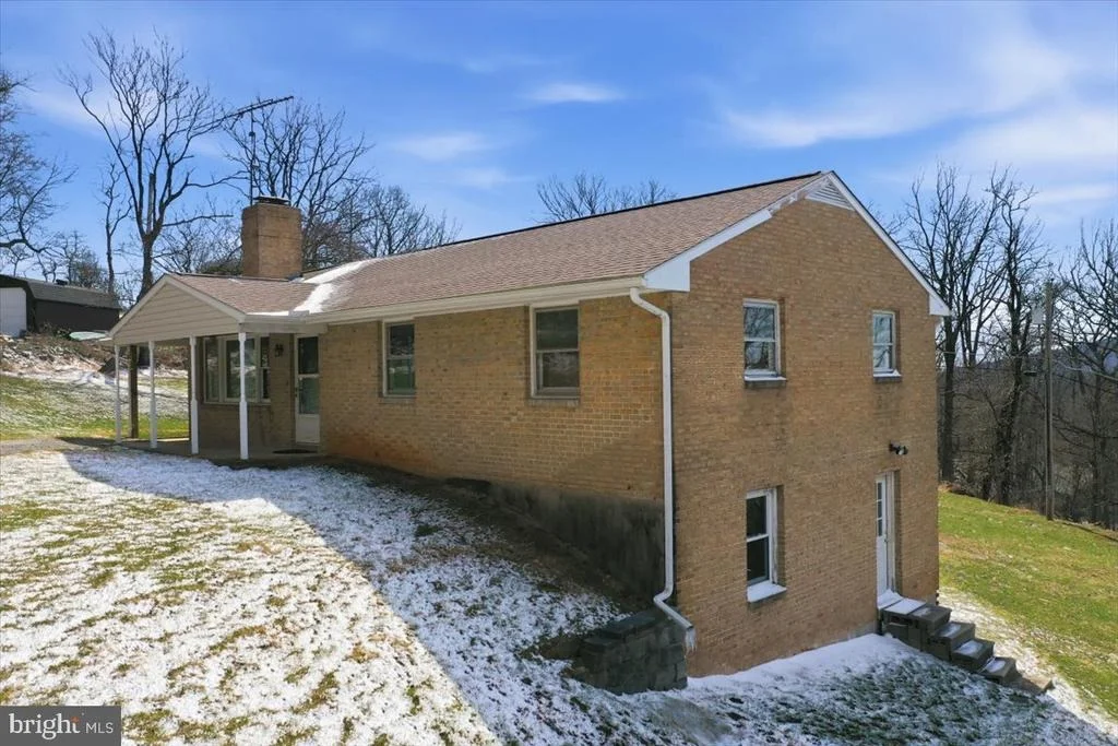 Photo of 1629 DAHLGREN ROAD