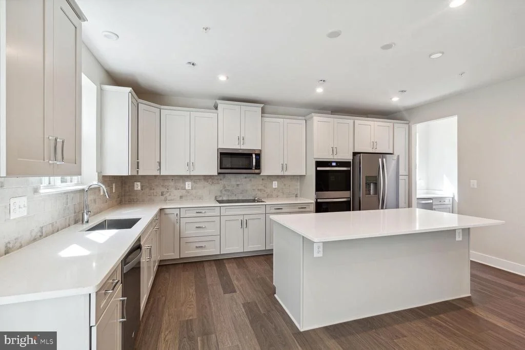 Photo of 4022 MILNER ROAD