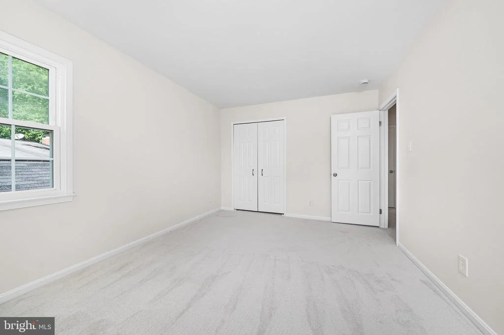 Photo of 6903 ROCHAMBEAU PLACE