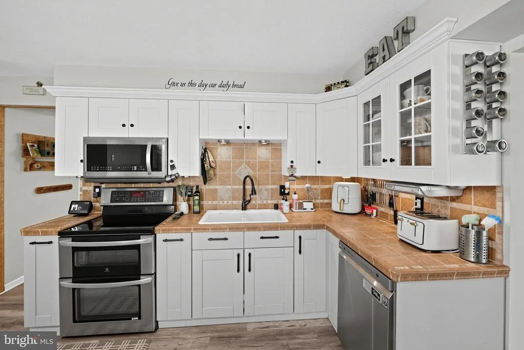 Photo of 553 CROSSBRIDGE DRIVE