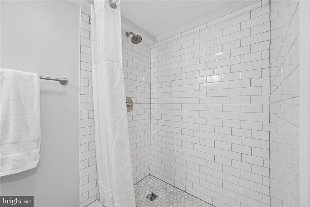 Photo of 14701 FIRESIDE DRIVE