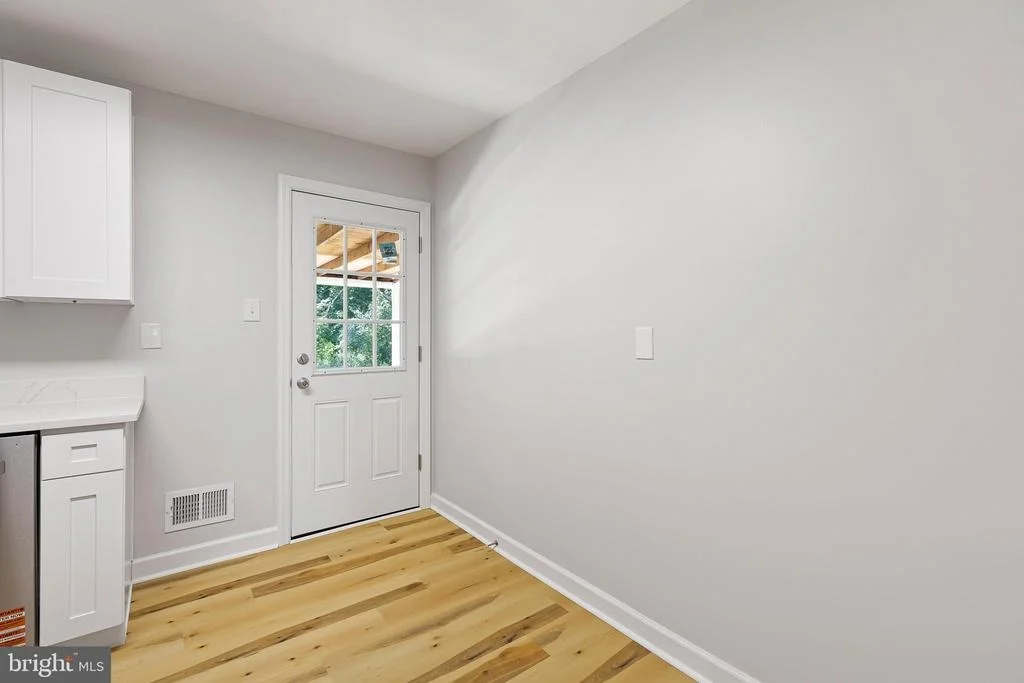Photo of 208 MENDELL PLACE