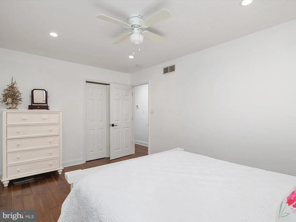 Photo of 6439 MEADOWLARK DRIVE
