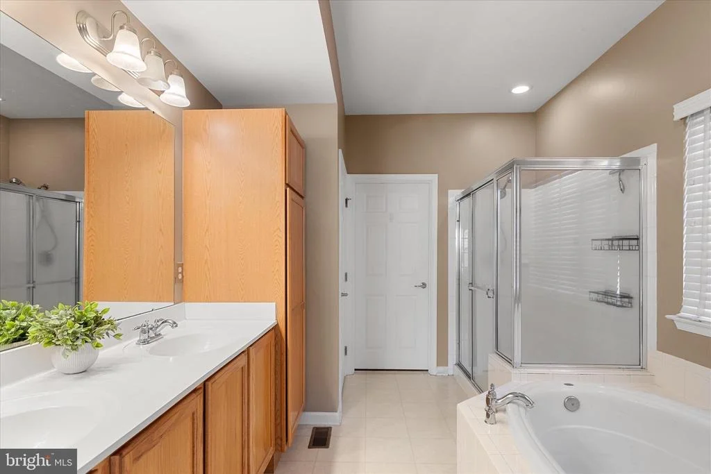Photo of 301 ADELAIDE DRIVE