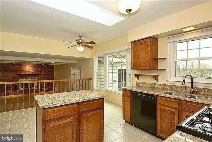 Photo of 17312 EVANGELINE LANE