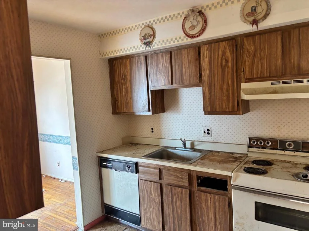 Photo of 22 GREENWICH DRIVE
