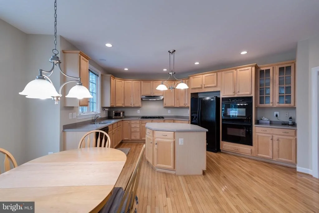 Photo of 3807 GLEN EAGLES DRIVE