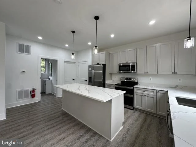 Photo of 64 ELM COURT