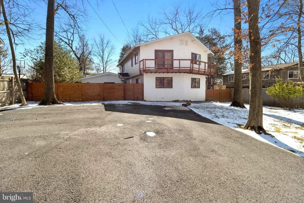 Photo of 7516 ARDEN ROAD