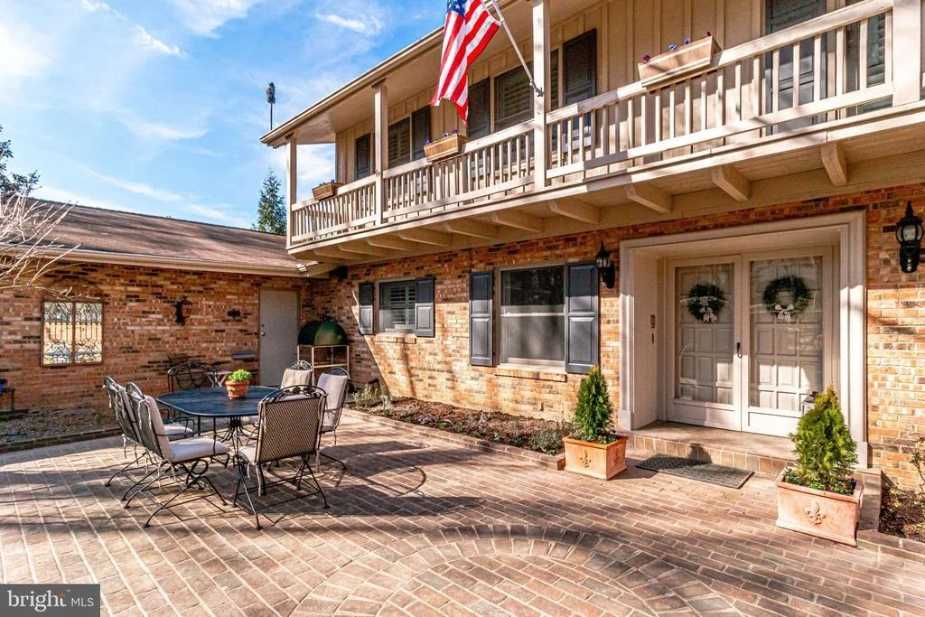 Photo of 1707 JAMES PAYNE CIRCLE