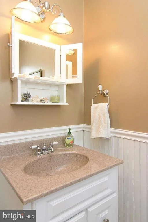 Photo of 1301 WYNDALE DRIVE