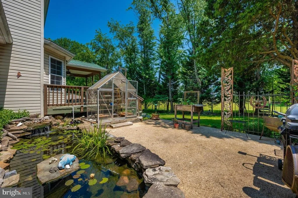 Photo of 4737 ELMER DERR ROAD
