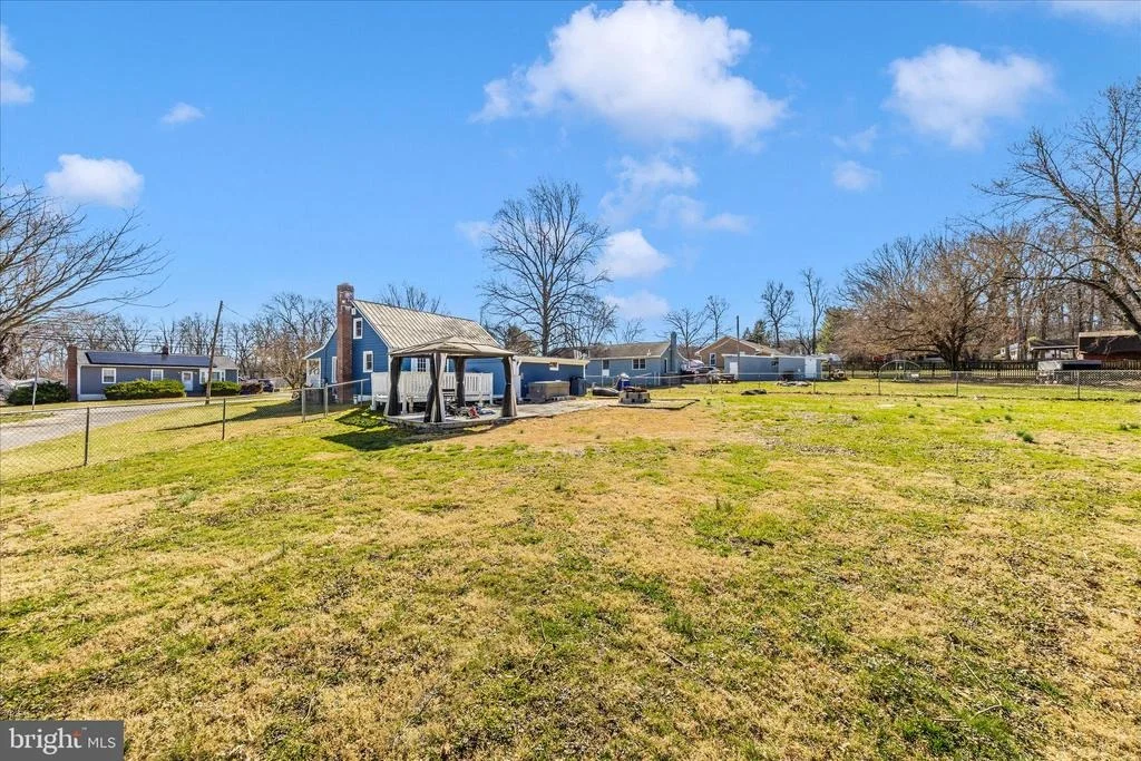 Photo of 5618 BARTONSVILLE ROAD