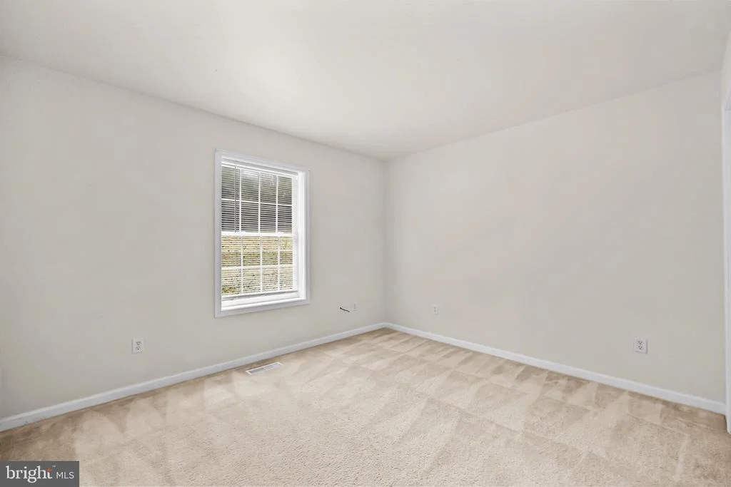 Photo of 8008 WASHINGTON DRIVE