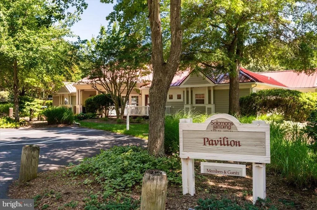 Photo of Unit 921 at 921 SPINNAKER WAY