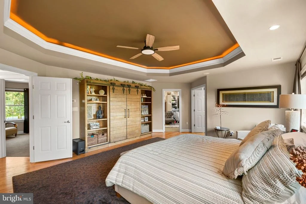 Photo of 4606 MOCKINGBIRD LANE