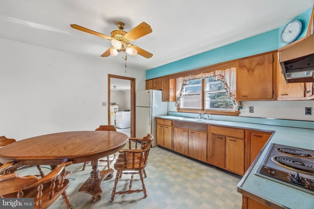 Photo of 4891 IDLEWILDE ROAD