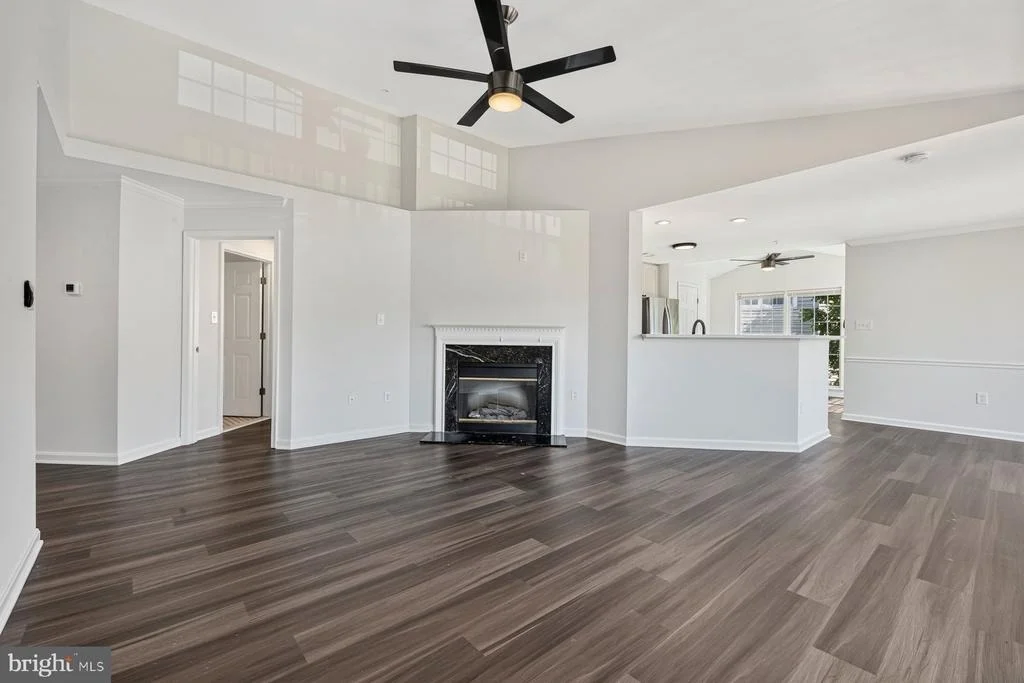 Photo of Unit 3D at 2501 COLERIDGE DRIVE