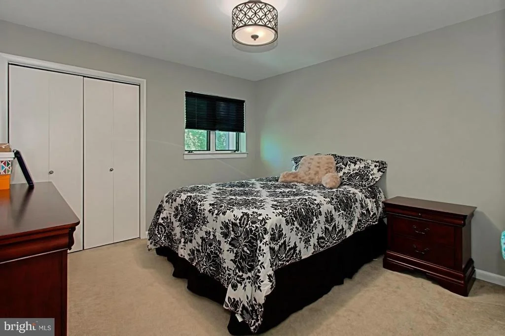 Photo of 8714 CENTER ROAD