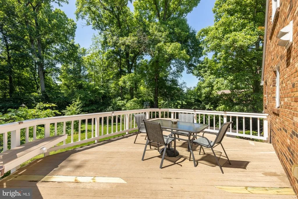 Photo of 45383 PERSIMMON LANE