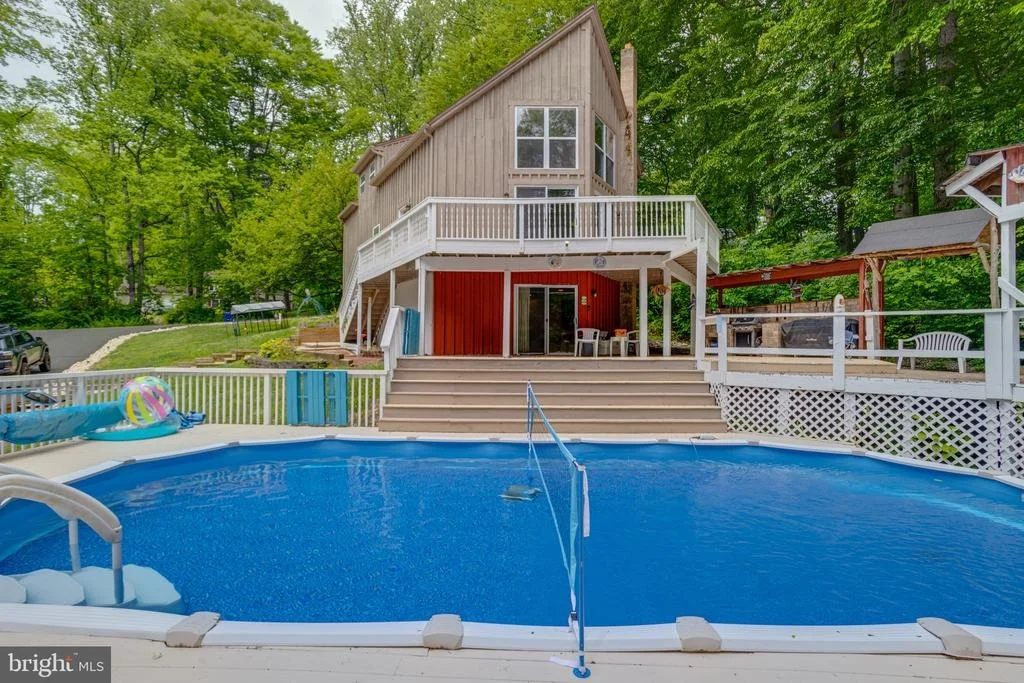 Photo of 44 ALGONQUIN DRIVE