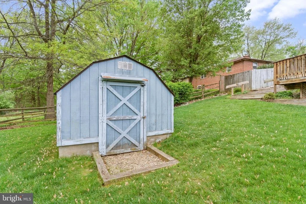 Photo of 3432 FALLING GREEN ROAD