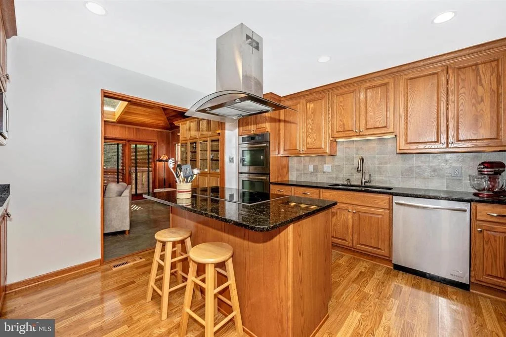 Photo of 19213 JERICHO DRIVE
