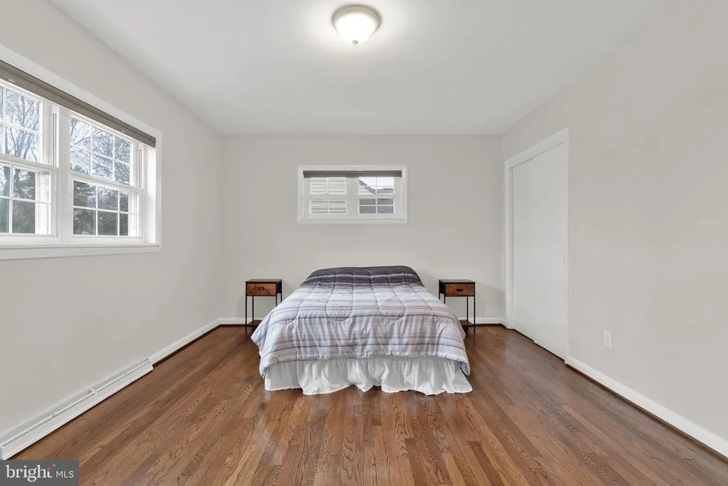 Photo of 1029 BROADVIEW ROAD