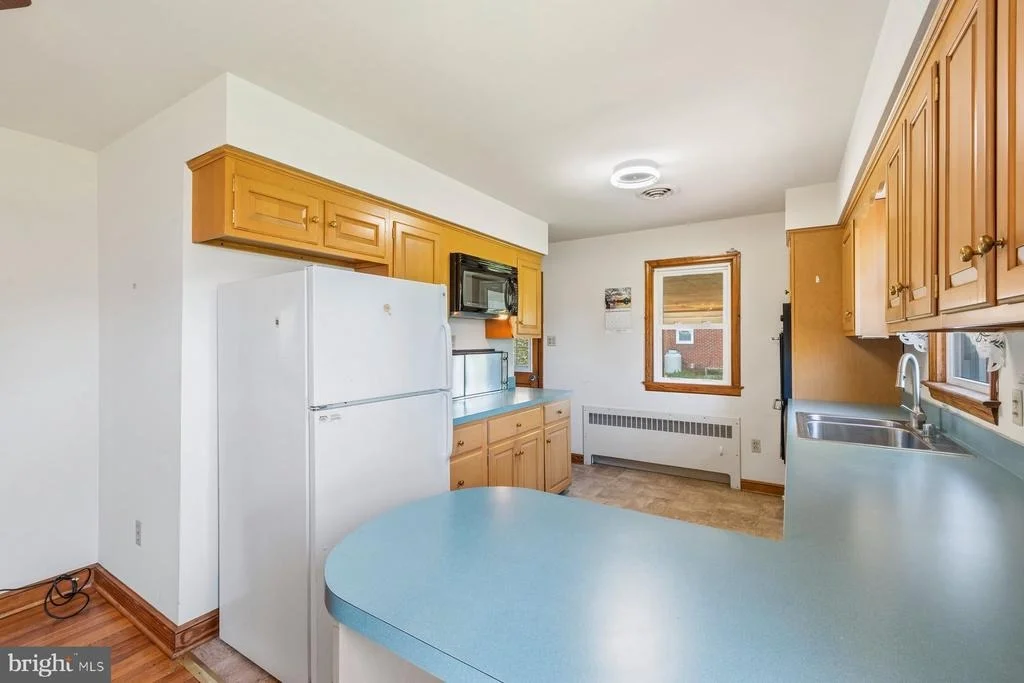 Photo of 16 LINDEN BOULEVARD