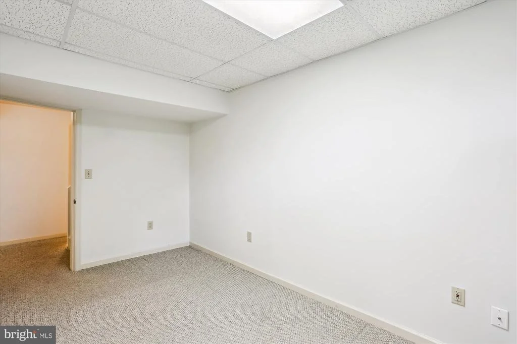 Photo of 22217 CREEKVIEW DRIVE