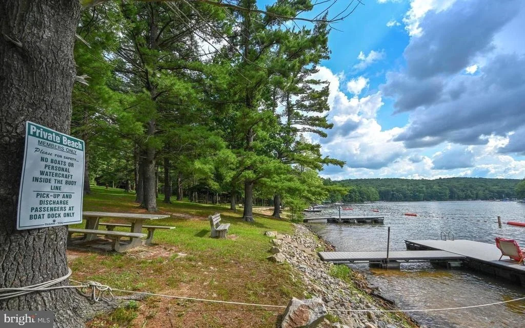 Photo of 185 HIDDEN VALLEY LANE