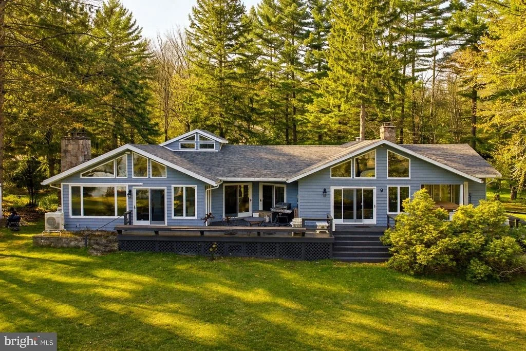 Photo of 701 SHORELINE DRIVE