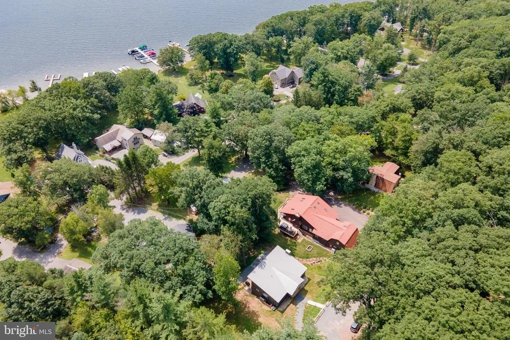 Photo of 78 GLEN COVE CIRCLE
