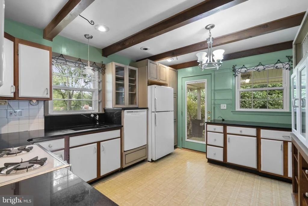 Photo of 17604 PRINCE EDWARD DRIVE