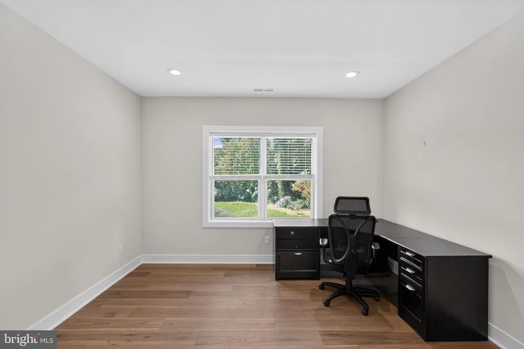 Photo of 127 ALROY ROAD