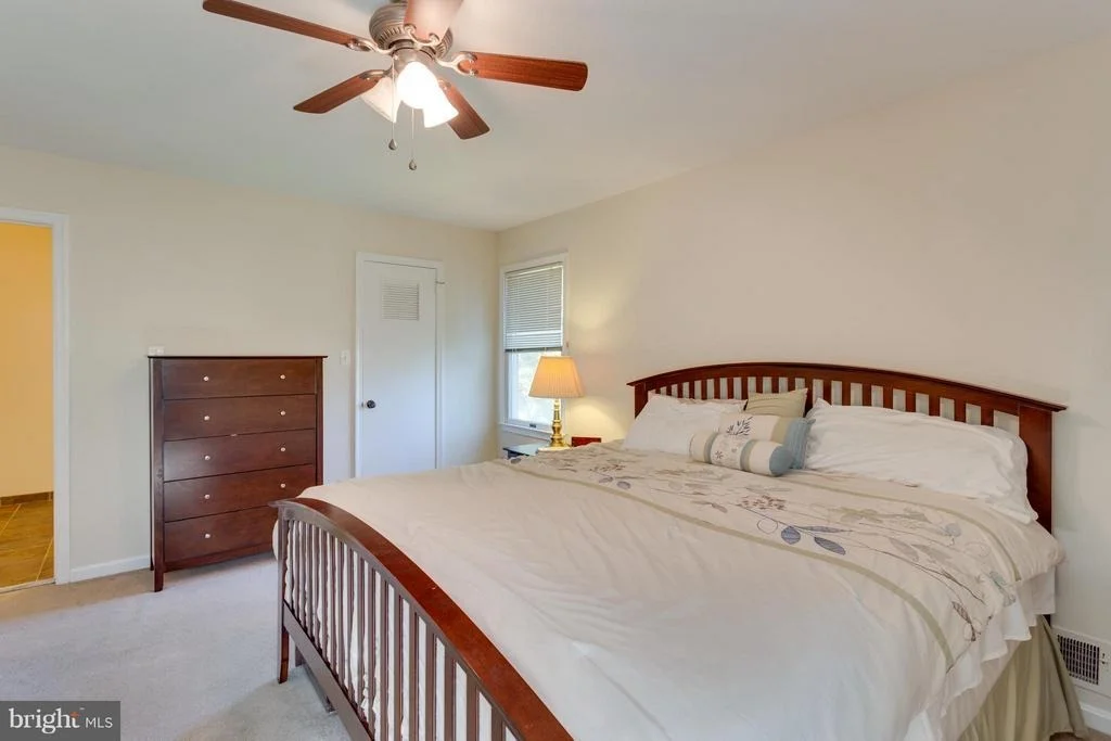 Photo of 16009 WALLINGFORD ROAD