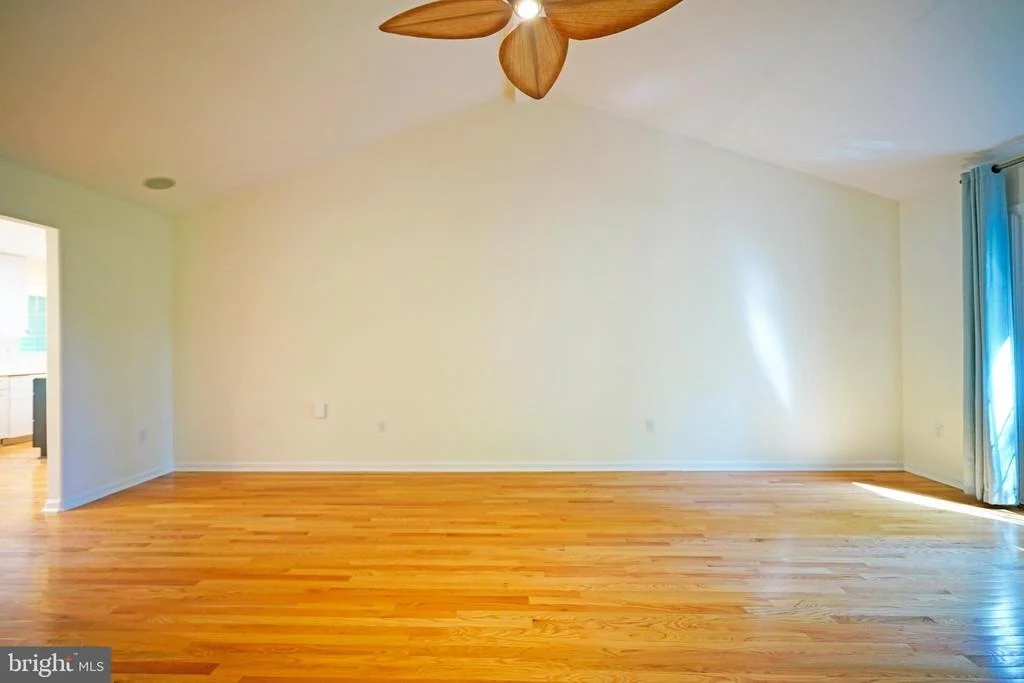 Photo of 72 GAINSBOROUGH DRIVE