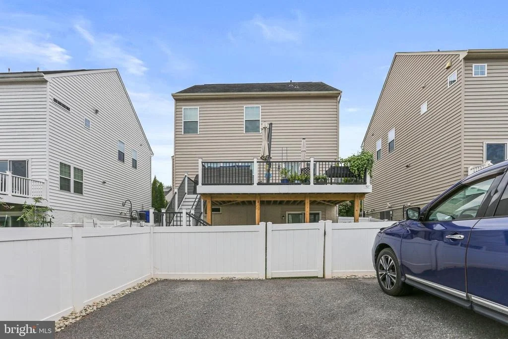 Photo of 2115 BATTERY LANE