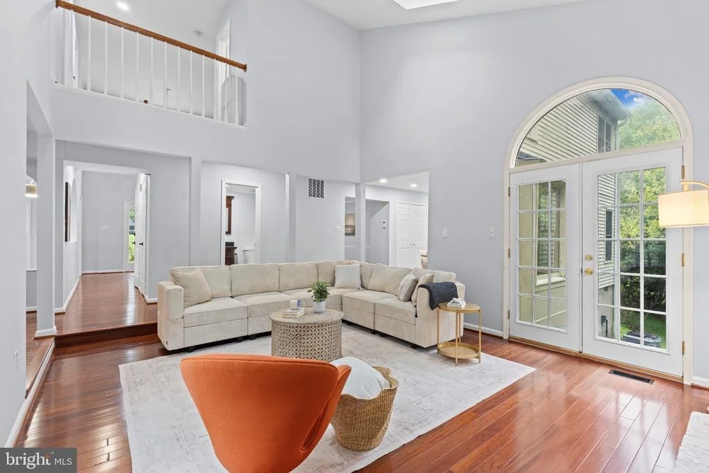 Photo of 6832 COMPTON HEIGHTS