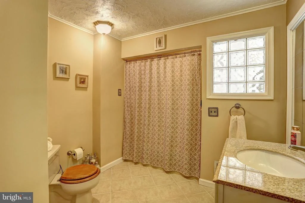Photo of 8 TERRACE DRIVE