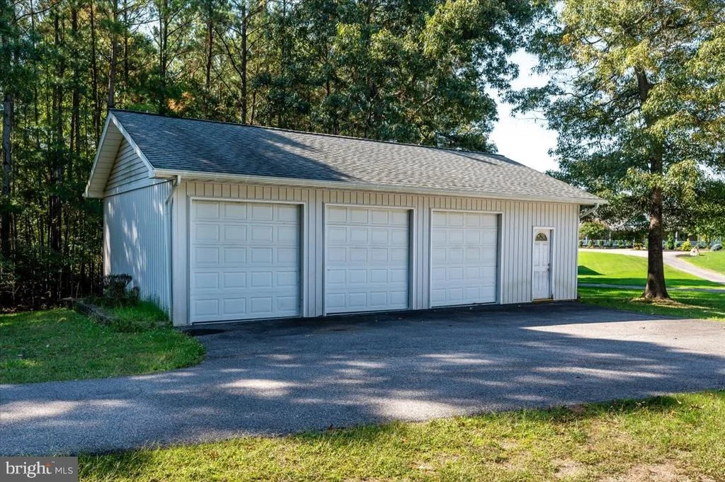 Photo of 6675 MARSHALL ROAD