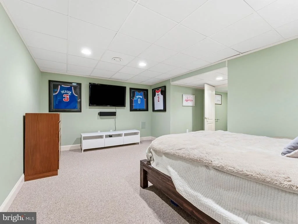 Photo of 616 BAINBRIDGE DRIVE